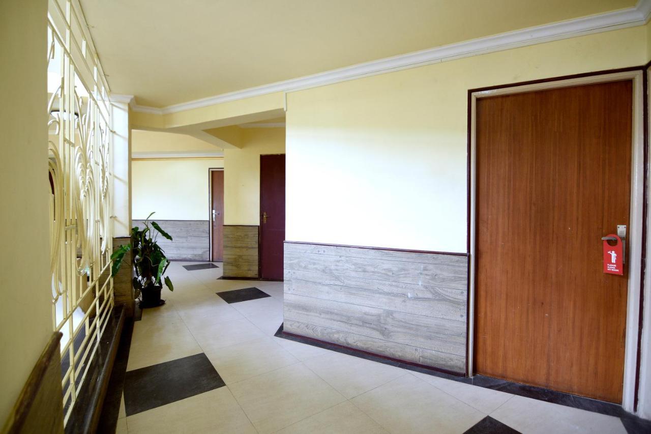 Om Shiv Hotel Madgaon Exteriör bild