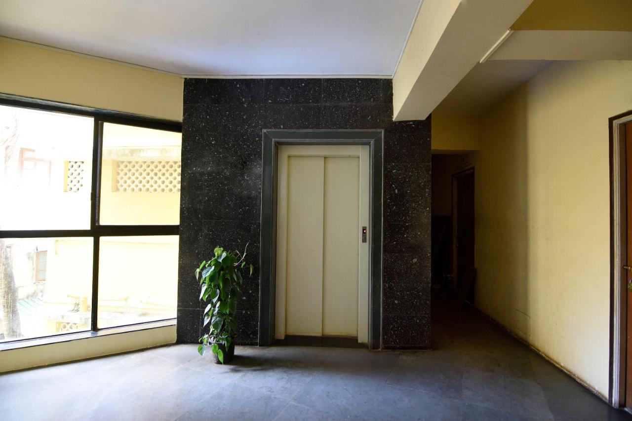 Om Shiv Hotel Madgaon Exteriör bild